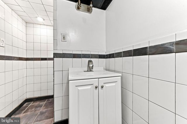 231 W WYNCLIFFE AVE, Clifton Heights, PA 19018