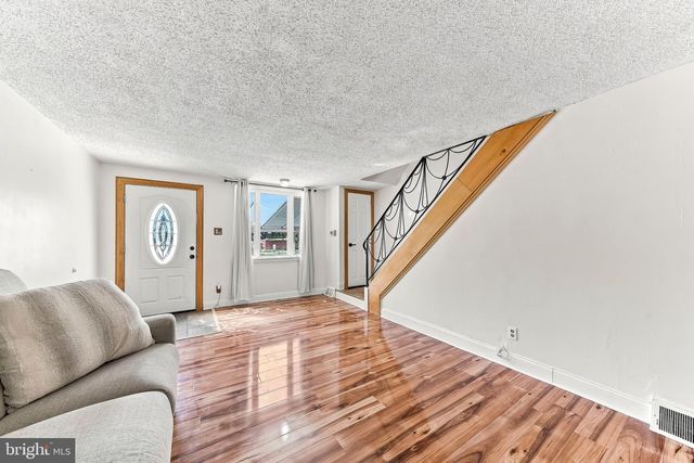 231 W WYNCLIFFE AVE, Clifton Heights, PA 19018