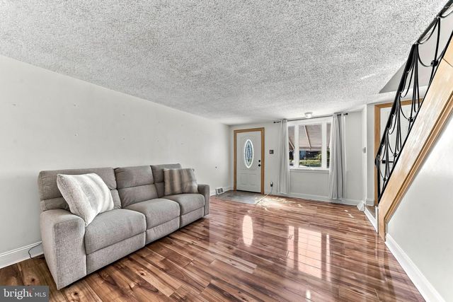 231 W WYNCLIFFE AVE, Clifton Heights, PA 19018