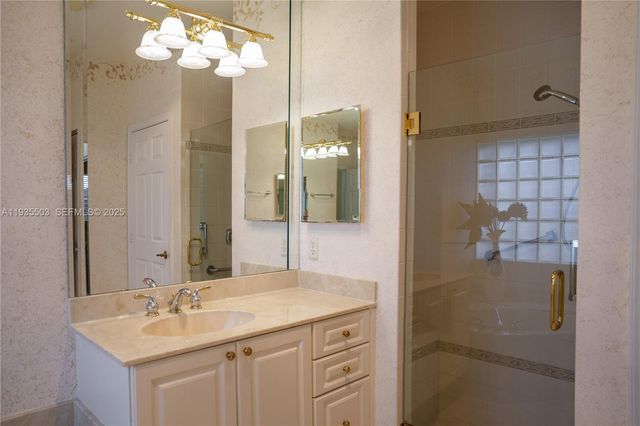 7688 Trapani Ln, Boynton Beach, FL 33472