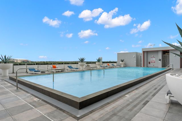 2000 Metropica Way 801, Sunrise, FL 33323