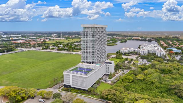 2000 Metropica Way 801, Sunrise, FL 33323