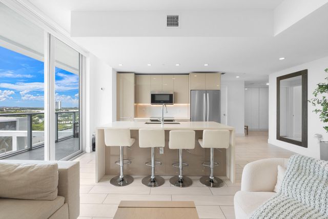 2000 Metropica Way 801, Sunrise, FL 33323