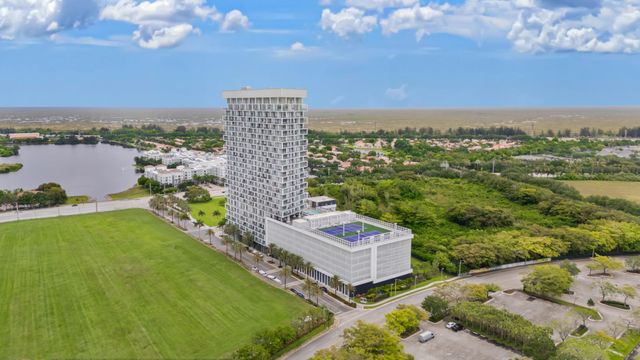 2000 Metropica Way 801, Sunrise, FL 33323