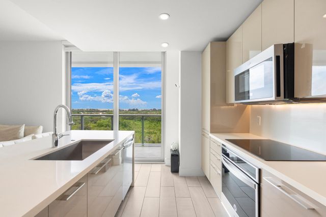 2000 Metropica Way 801, Sunrise, FL 33323