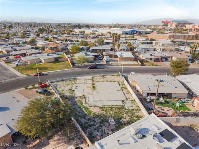 4588 Sacks Drive, Las Vegas, NV 89122