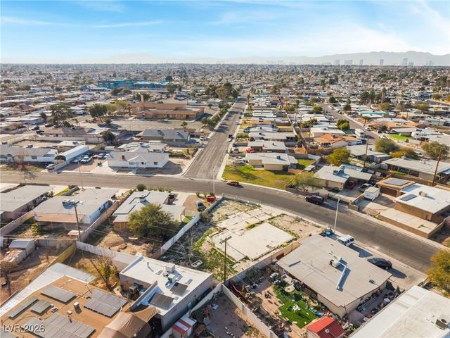 4588 Sacks Drive, Las Vegas, NV 89122