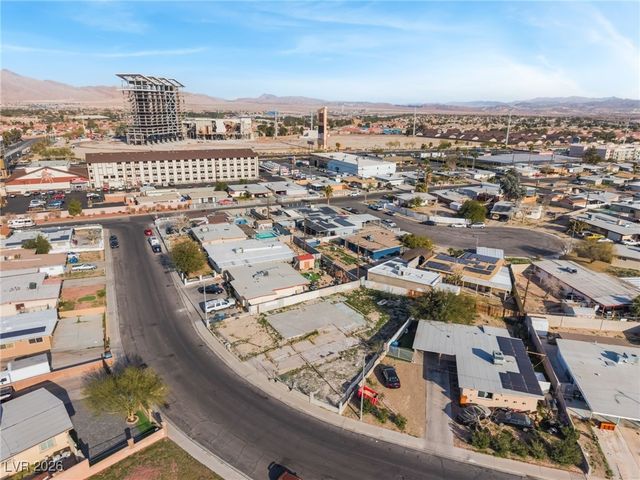 4588 Sacks Drive, Las Vegas, NV 89122