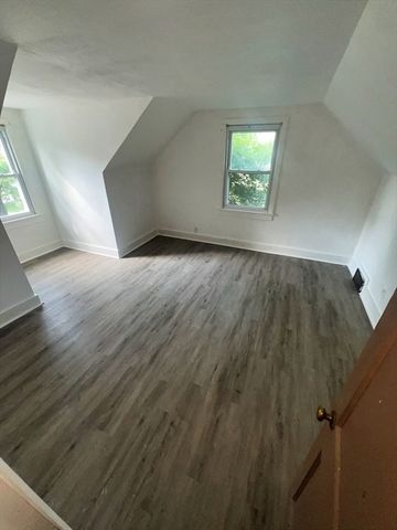 132 Miller Street 132, Springfield, MA 01104