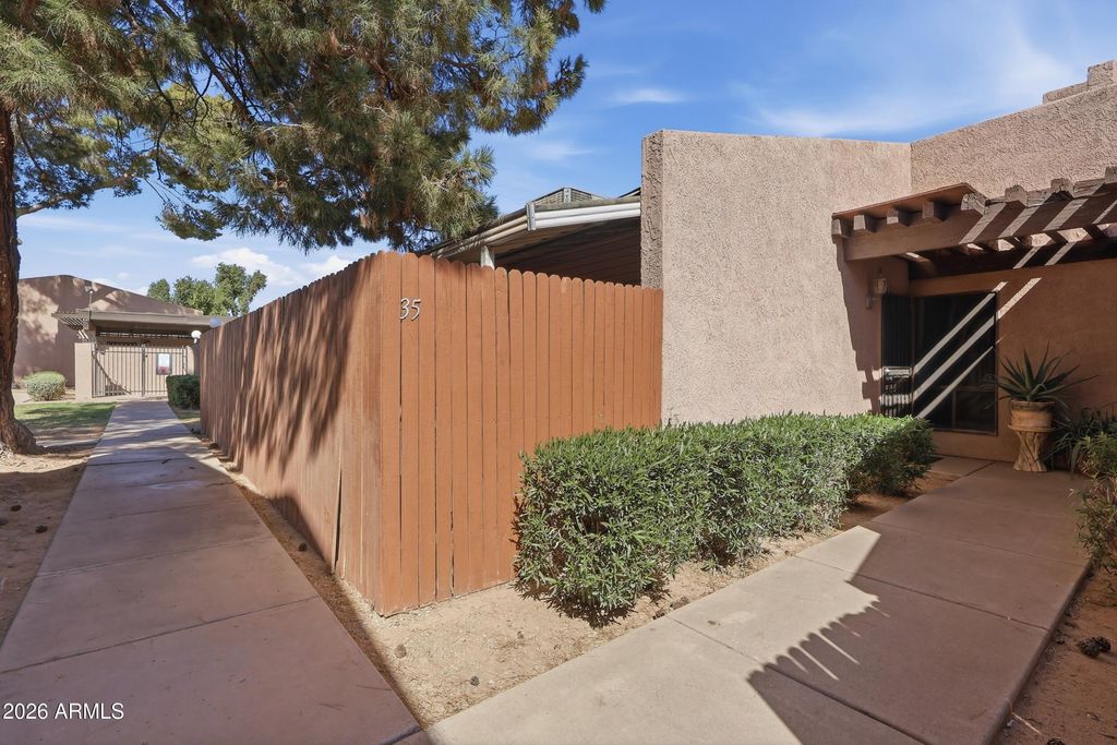 629 N MESA Drive 35, Mesa, AZ 85201