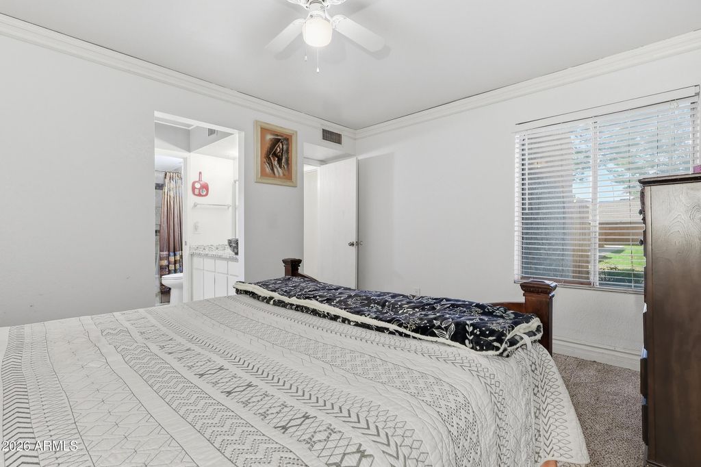 Image 12 of property listing at 629 N MESA Drive 35, Mesa, AZ 85201
