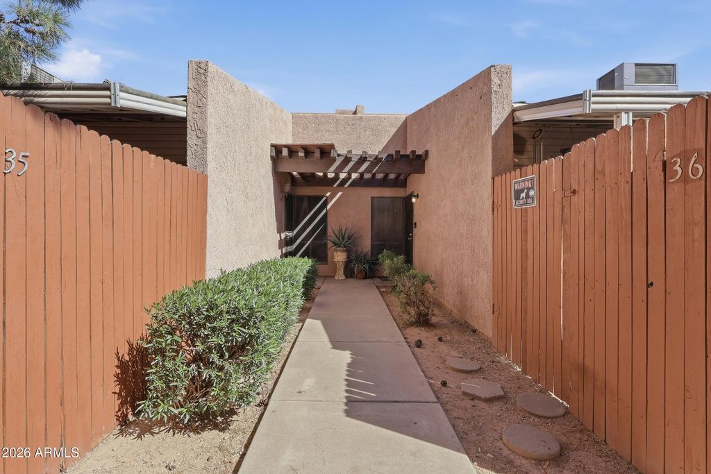 Image 2 of property listing at 629 N MESA Drive 35, Mesa, AZ 85201