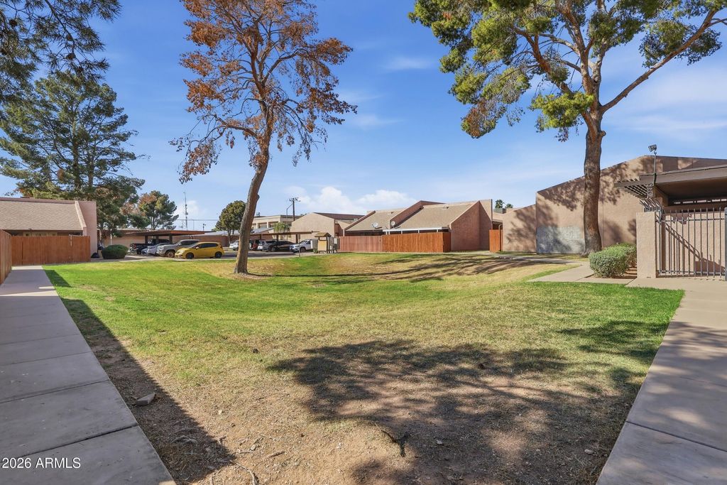 Image 20 of property listing at 629 N MESA Drive 35, Mesa, AZ 85201