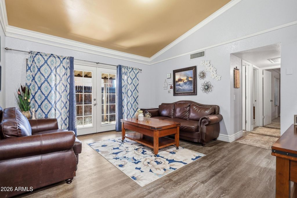 Image 4 of property listing at 629 N MESA Drive 35, Mesa, AZ 85201