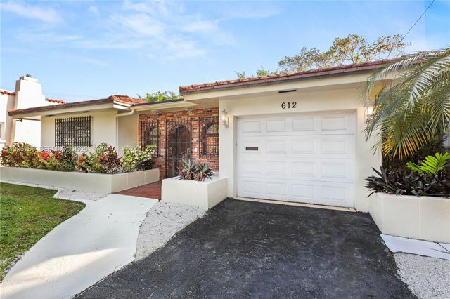 612 Minorca Ave, Coral Gables, FL 33134