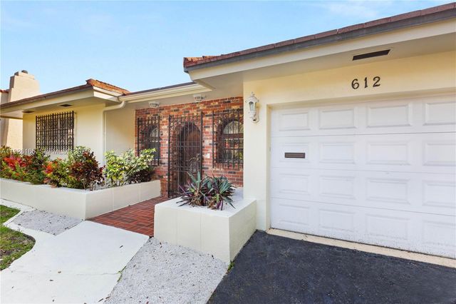 612 Minorca Ave, Coral Gables, FL 33134