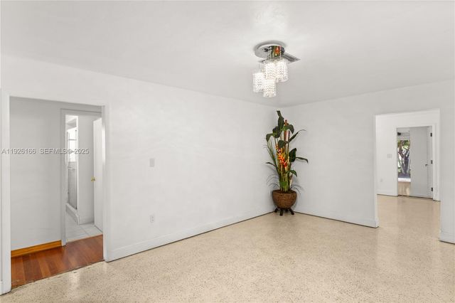 612 Minorca Ave, Coral Gables, FL 33134