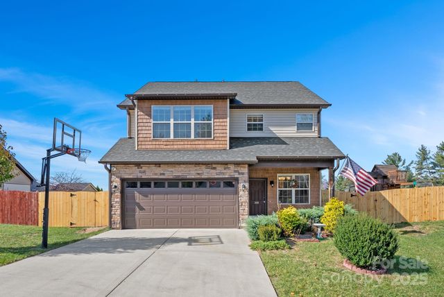 308 Wild Ginger Court, Weaverville, NC 28787