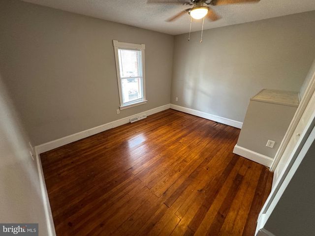 2 E. GERMAIN ST., Winchester, VA 22601