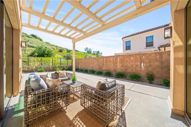 128 Spotted Quail, Irvine, CA 92618