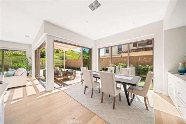 128 Spotted Quail, Irvine, CA 92618