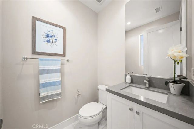 128 Spotted Quail, Irvine, CA 92618