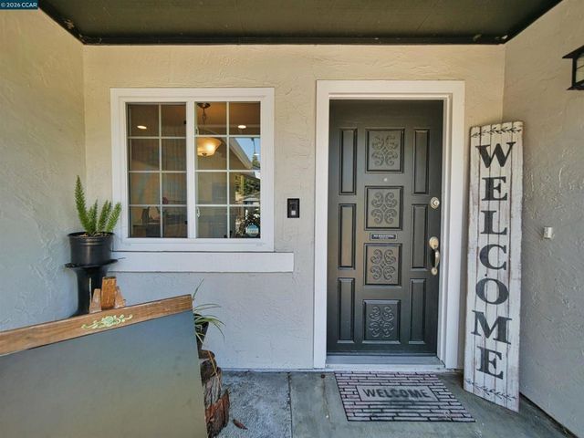 913 Seascape Cir, Rodeo, CA 94572