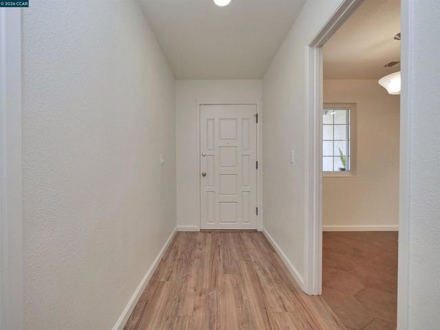913 Seascape Cir, Rodeo, CA 94572