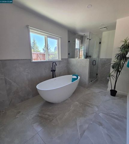 913 Seascape Cir, Rodeo, CA 94572