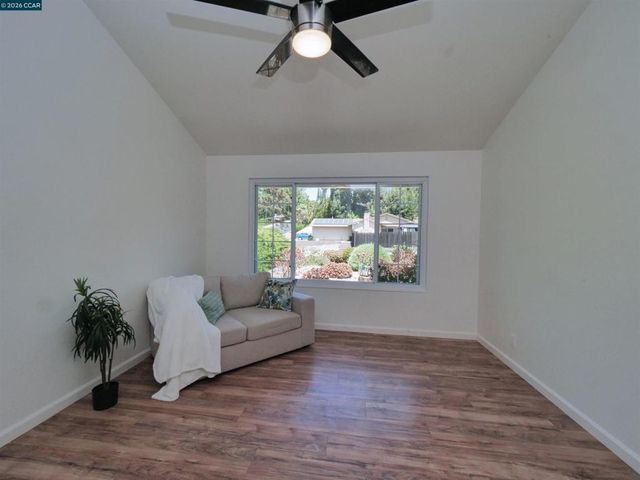 913 Seascape Cir, Rodeo, CA 94572
