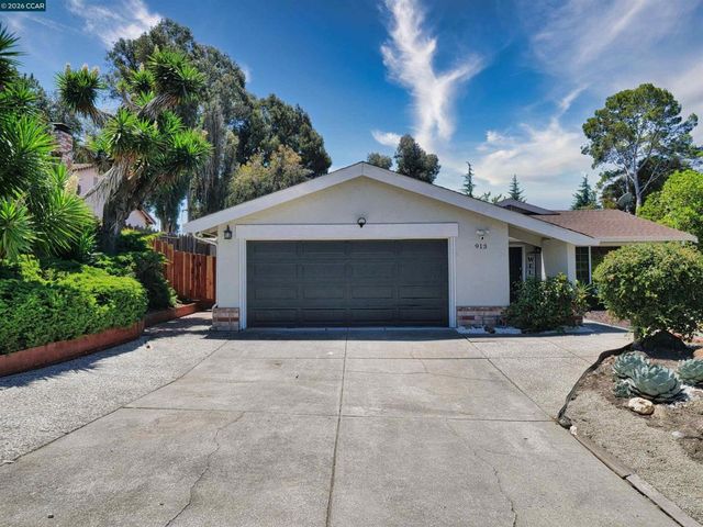 913 Seascape Cir, Rodeo, CA 94572