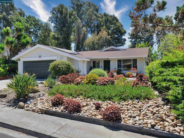 913 Seascape Cir, Rodeo, CA 94572
