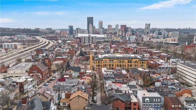 1206 Linden Pl, Central North Side, PA 15212