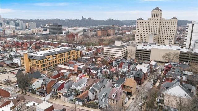 1206 Linden Pl, Central North Side, PA 15212