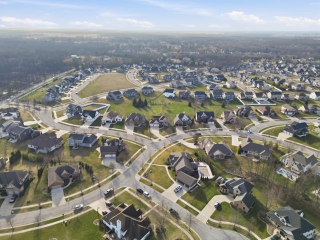 1144 Mary Ellen Drive, Crown Point, IN 46307