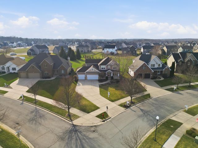 1144 Mary Ellen Drive, Crown Point, IN 46307