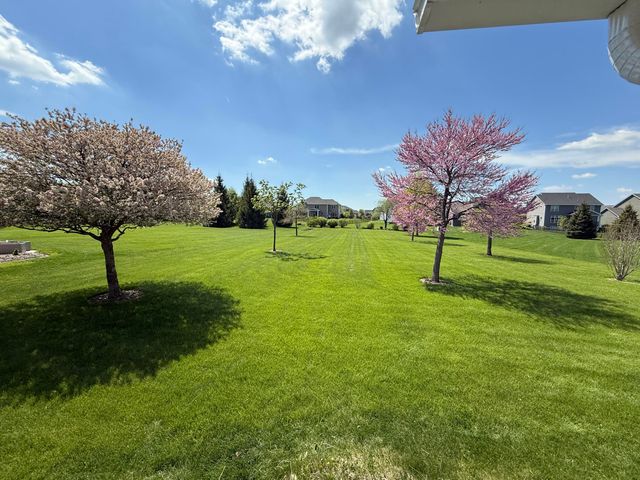 1144 Mary Ellen Drive, Crown Point, IN 46307