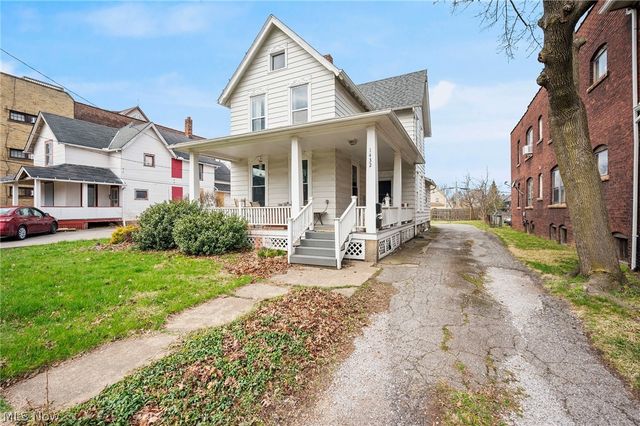 1432 W 110th Street, Cleveland, OH 44102