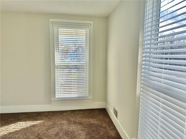 1432 W 110th Street, Cleveland, OH 44102