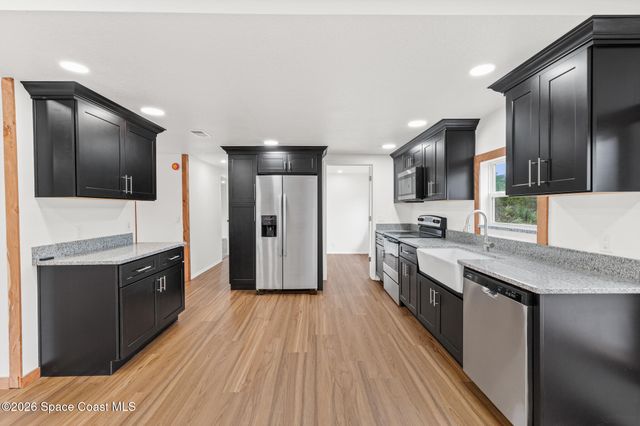 4768 Pine Needle Road, Mims, FL 32754