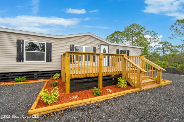 4768 Pine Needle Road, Mims, FL 32754