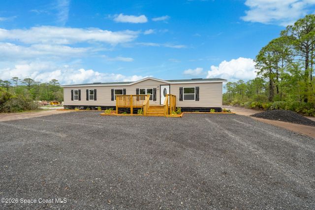 4768 Pine Needle Road, Mims, FL 32754