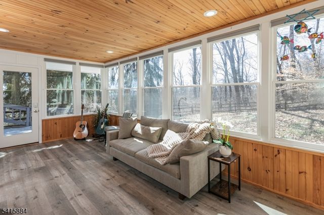 160 Spring Hill Rd, Montgomery Twp., NJ 08558