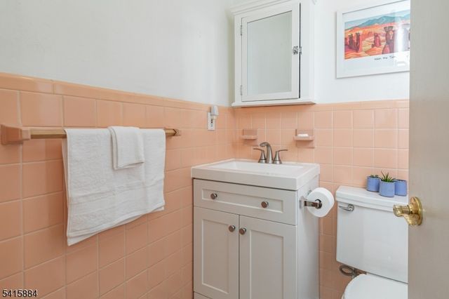 160 Spring Hill Rd, Montgomery Twp., NJ 08558