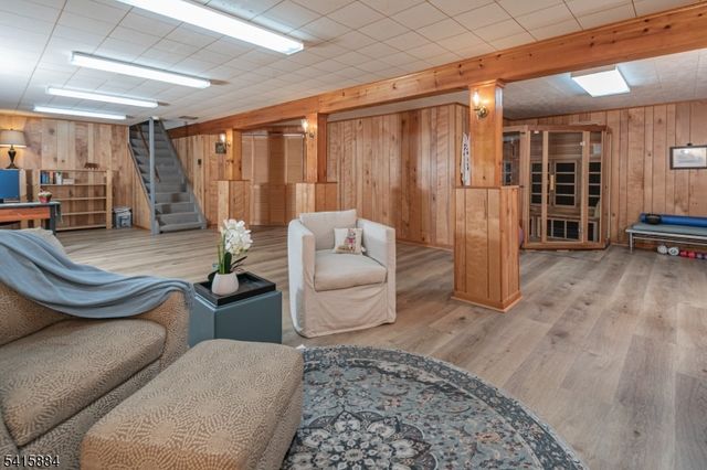 160 Spring Hill Rd, Montgomery Twp., NJ 08558