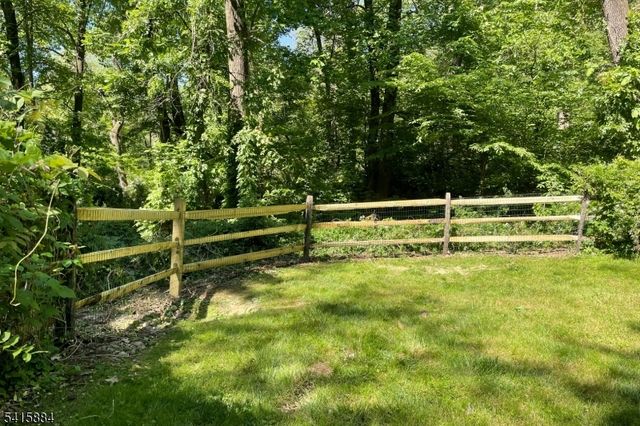 160 Spring Hill Rd, Montgomery Twp., NJ 08558