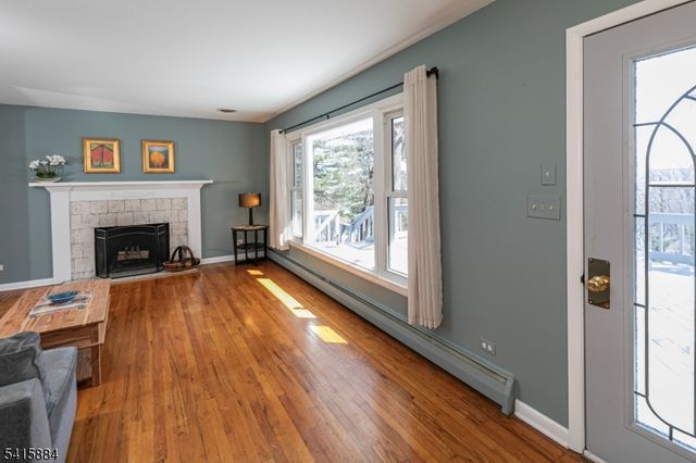 160 Spring Hill Rd, Montgomery Twp., NJ 08558