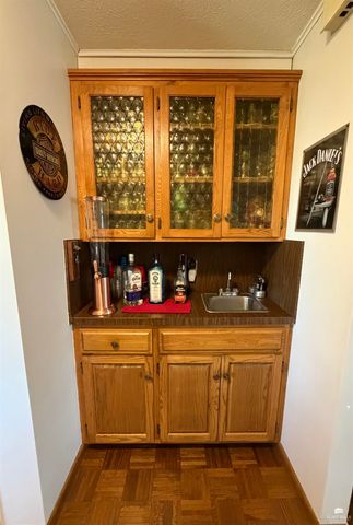 112 Highland Drive, Abilene, KS 67410