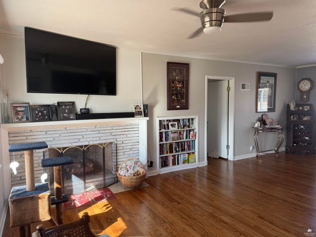 112 Highland Drive, Abilene, KS 67410