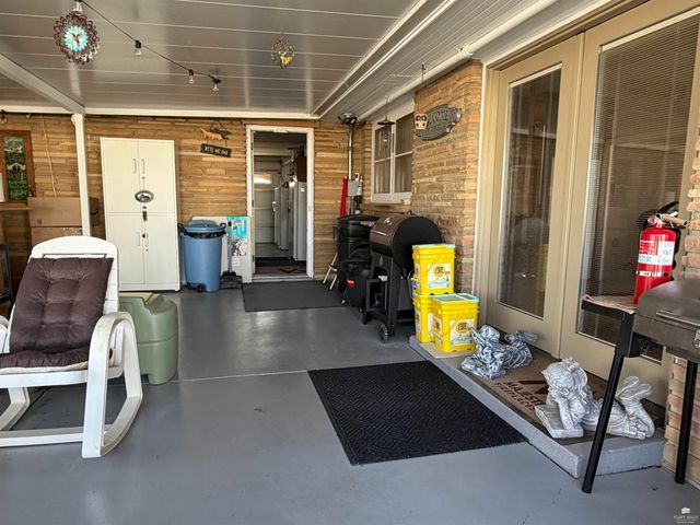 112 Highland Drive, Abilene, KS 67410